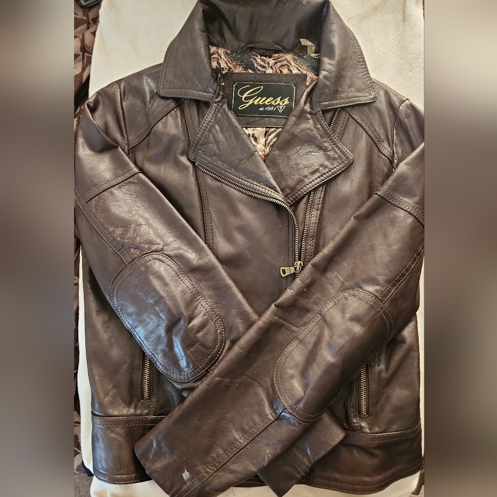 ****SALE***GUESS Women's Short Leather Jacket